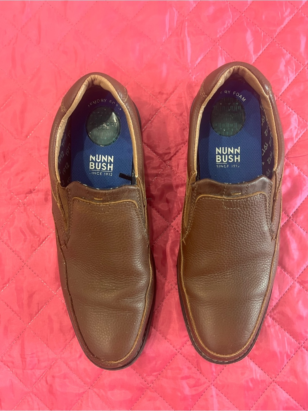 Nunn Bush Men's Brown Leather Slip-On Loafers with Blue Insoles